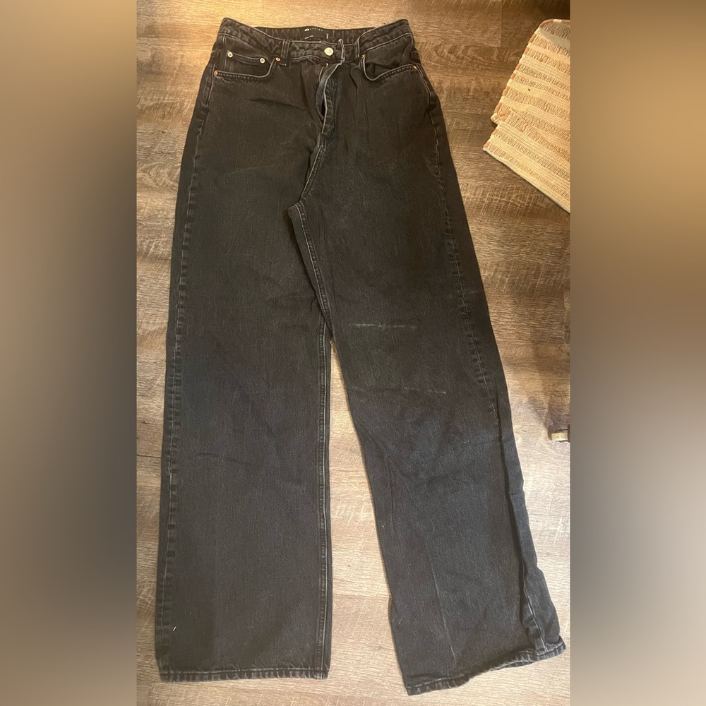 ASOS jeans size 32/36 wide leg jeans.